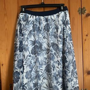 Westport from Dress Barn blue floral skirt